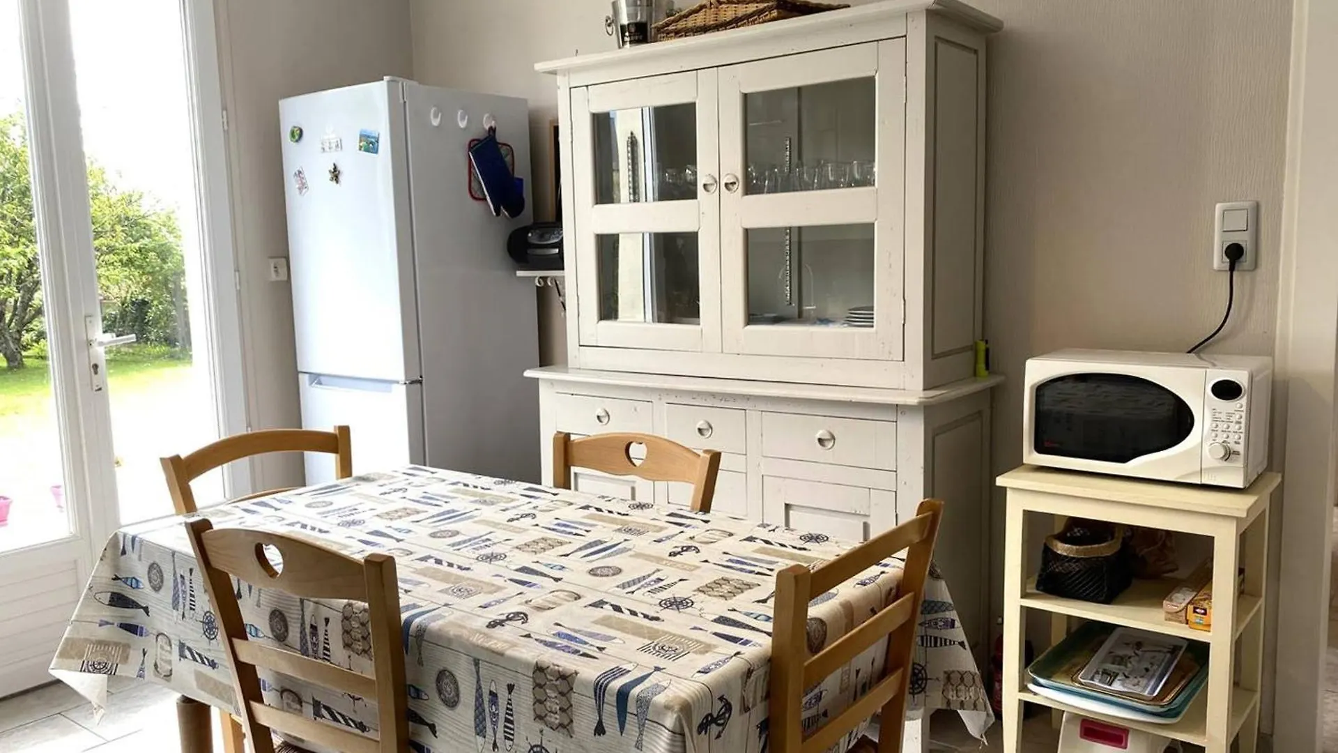 Holiday home Charmante Maison Renovee A Trebeurden Avec Jardin Clos, Terrasse Et Parking, A 1Km De La Mer - Fr-1-368-423 France